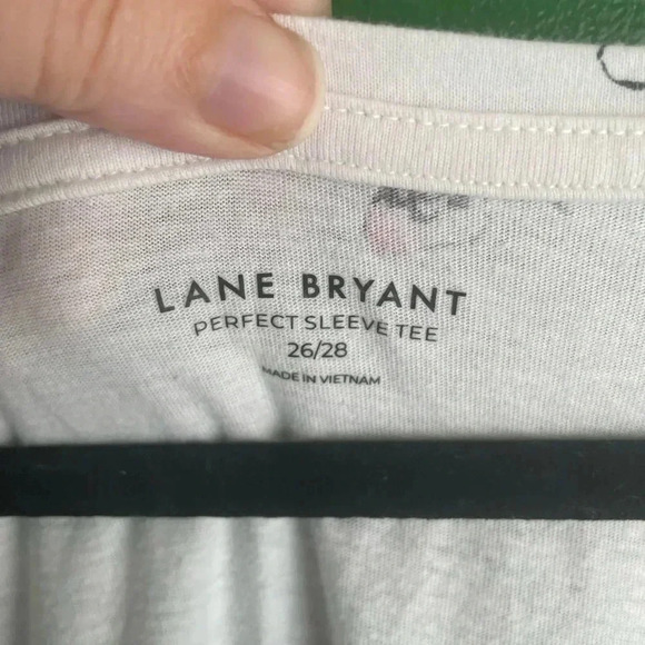 Lane Bryant CLEARANCE!! Butterfly Soft Tee Shirt Tshirt Size 26/28 EUC!‎ - Picture 3 of 4